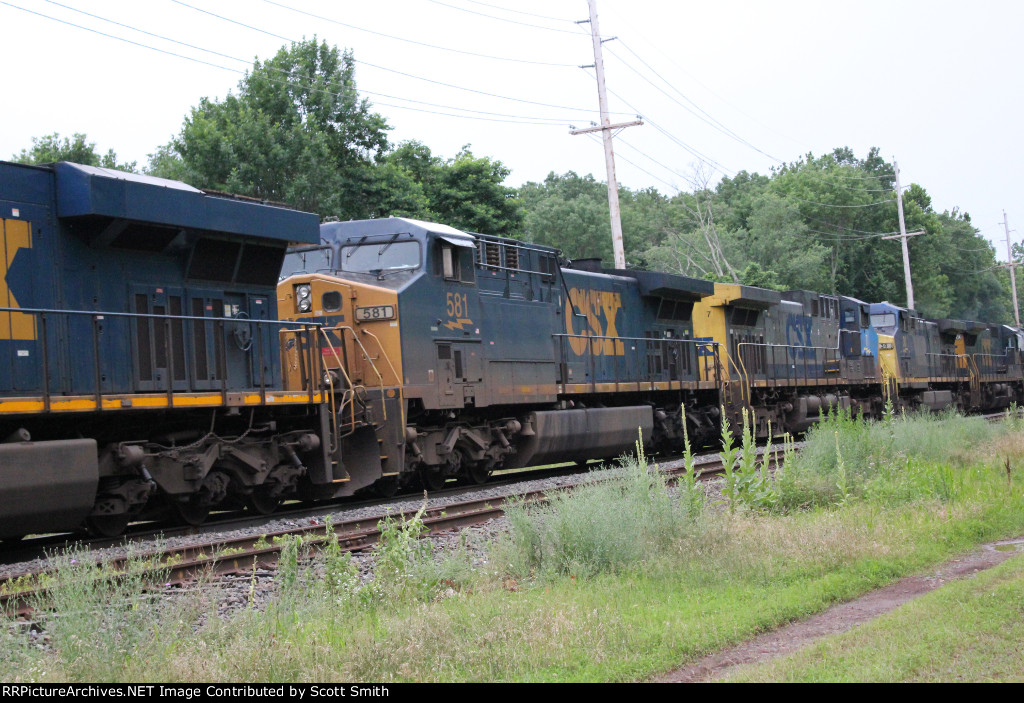 CSX Q438